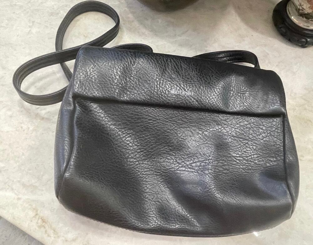 Matt & Nat Vegan black purse